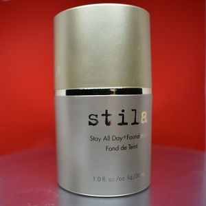 Stila foundation